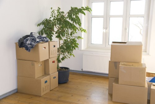 Local packing materials for flat and office moves in Shacklewell