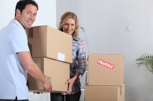 Professional moving truck hire for Shacklewell customers